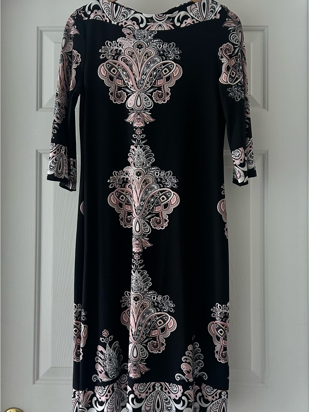 Dressbarn Size 8 Black Pink Paisley 3/4 Sleeve Shift Dress